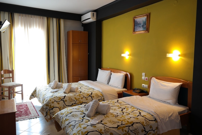 Imagen de la habitación del Hotel Alexiou. Foto 4