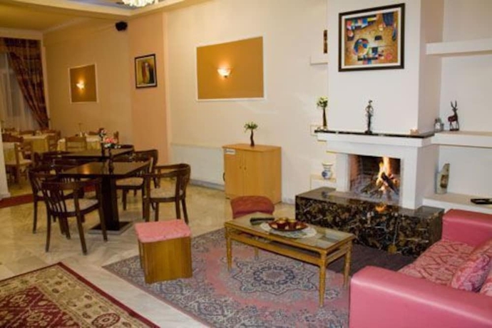 Imagen de los interiores del Hotel Alexiou. Foto 17