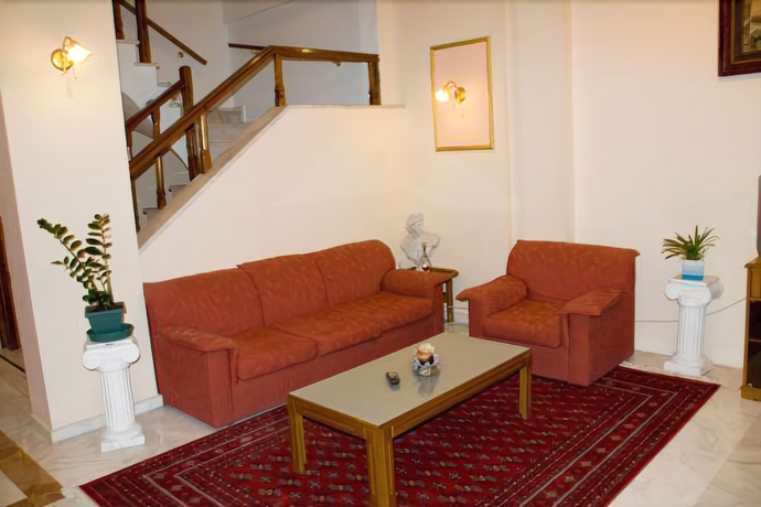 Imagen de los interiores del Hotel Alexiou. Foto 18