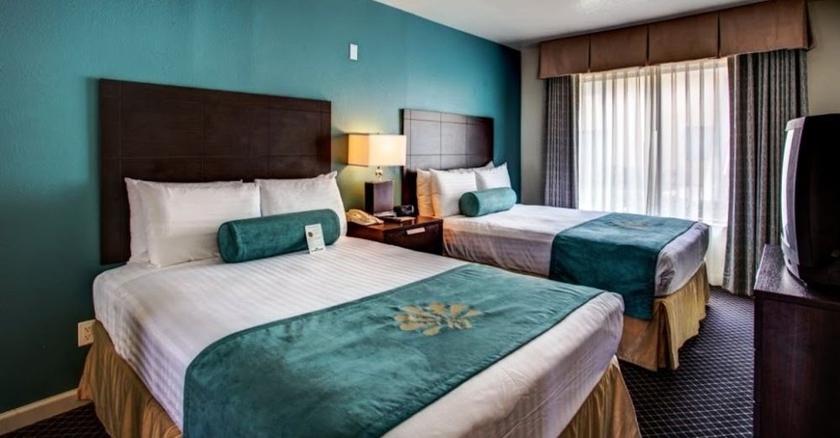 Imagen de la habitación del Hotel Alexis Park All Suite Resort. Foto 4