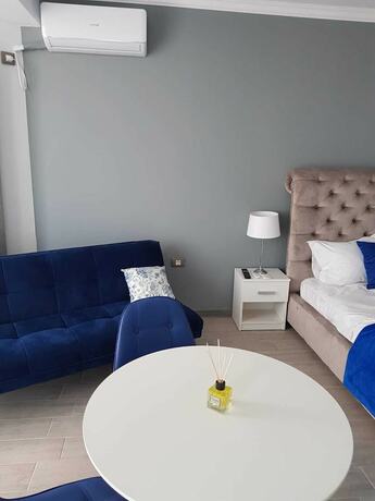 Imagen de la habitación del Hotel Alezzi. Foto 13