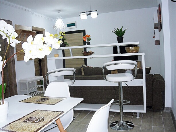 Imagen de la habitación del Hotel Alezzi. Foto 19