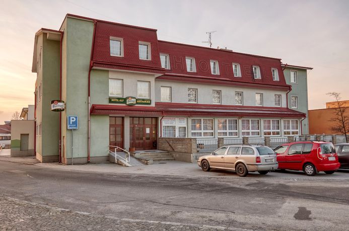 Imagen general del Hotel Alf, Borovany. Foto 1