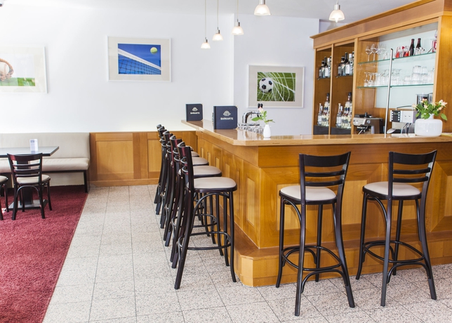 Imagen del bar/restaurante del Hotel Alfa, Berlín. Foto 4