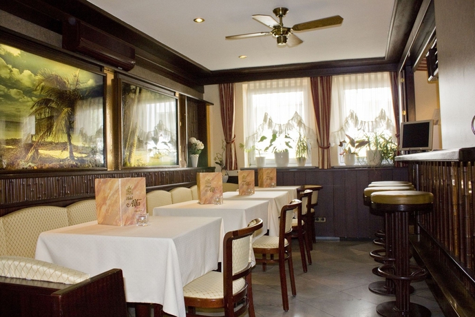 Imagen del bar/restaurante del Hotel Alfa City Centre. Foto 4