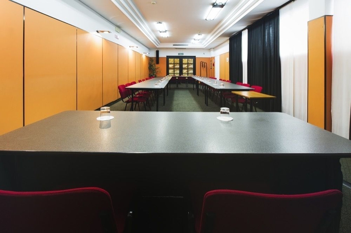 Imagen de los interiores del Hotel Alfa Fiera. Foto 5