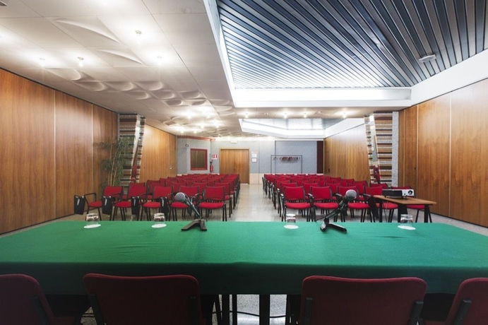 Imagen de los interiores del Hotel Alfa Fiera. Foto 16