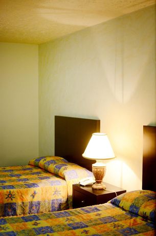 Imagen de la habitación del Hotel Alfa Inn, Montemorelos. Foto 11