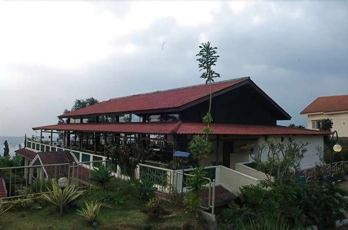 Imagen del bar/restaurante del Hotel Alfa Jivana Resort. Foto 6