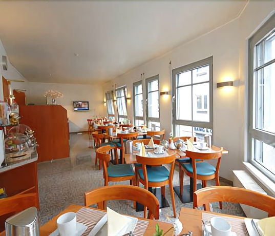 Imagen del bar/restaurante del Hotel Alfa, Karlsruhe. Foto 3