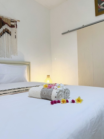 Imagen de la habitación del Hotel Alfa Kuta. Foto 9