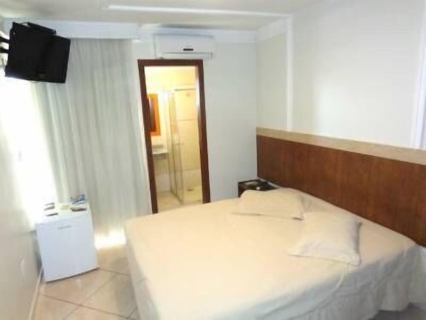 Imagen de la habitación del Hotel Alfa Plaza. Foto 3