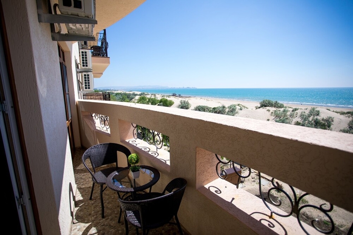 Imagen de la habitación del Hotel Alfa Summer. Foto 5