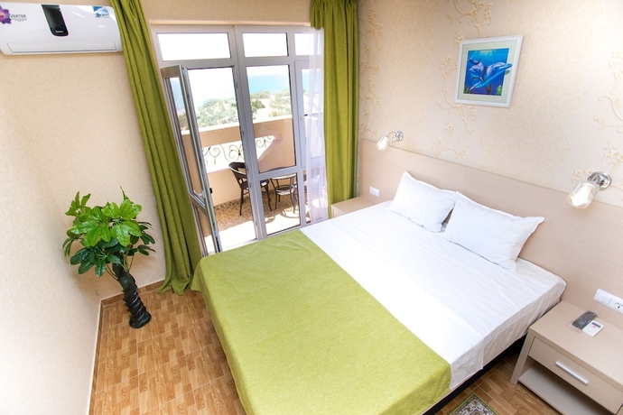 Imagen de la habitación del Hotel Alfa Summer. Foto 15