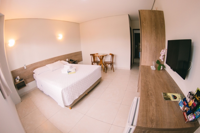 Imagen de la habitación del Hotel Alfa Teresina. Foto 10
