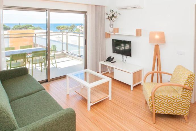 Imagen de la habitación del Hotel Alfagar Prestige. Foto 10