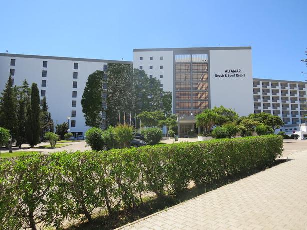 Imagen general del Hotel Alfamar Beach & Sport Resort. Foto 2