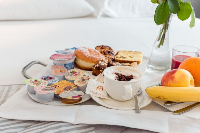 Imagen de la habitación del Hotel Alfieri, Sirmione. Foto 5