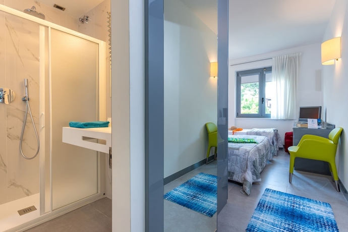 Imagen de la habitación del Hotel Alfieri, Sirmione. Foto 8