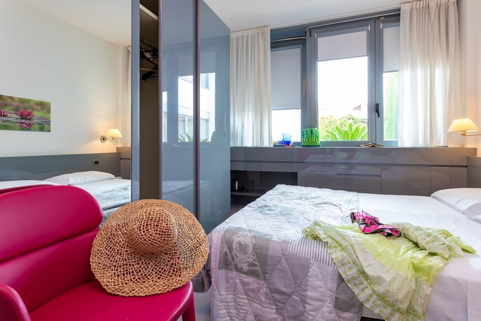 Imagen de la habitación del Hotel Alfieri, Sirmione. Foto 14