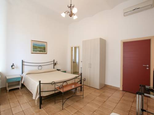 Imagen de la habitación del Hotel Alfiero. Foto 6