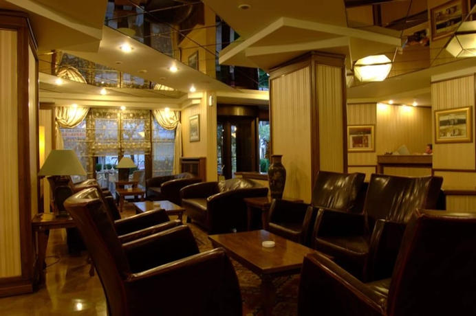 Imagen de los interiores del Hotel Alfin Ankara. Foto 11
