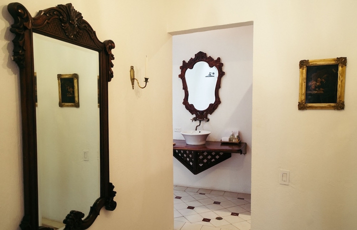 Imagen de la habitación del Hotel Alfiz Boutique. Foto 16