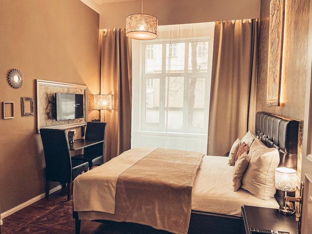 Imagen de la habitación del Hotel Alfons Boutique. Foto 16