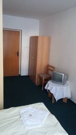 Imagen de la habitación del Hotel Alfonska. Foto 4