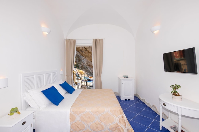 Imagen de la habitación del Hotel Alfonso A Mare. Foto 5