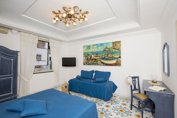 Imagen de la habitación del Hotel Alfonso A Mare. Foto 9