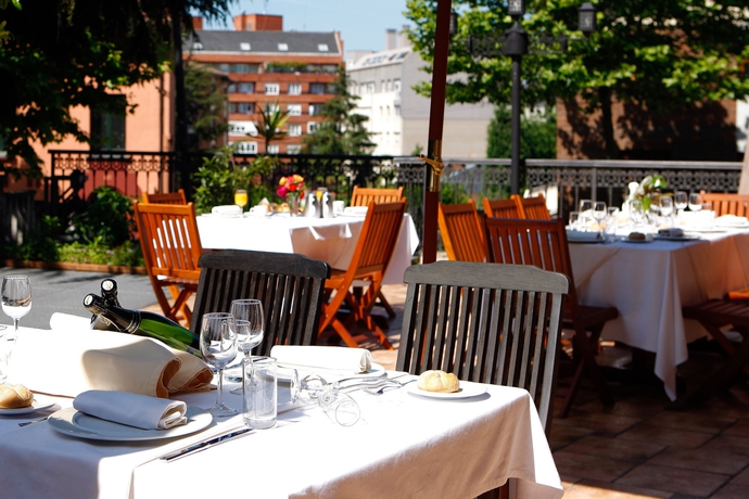 Imagen general del Hotel Alfonso Ii. Foto 1