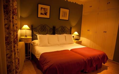 Imagen general del Hotel Alfonso Ix, Cáceres. Foto 3