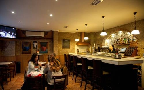 Imagen general del Hotel Alfonso Ix, Cáceres. Foto 10