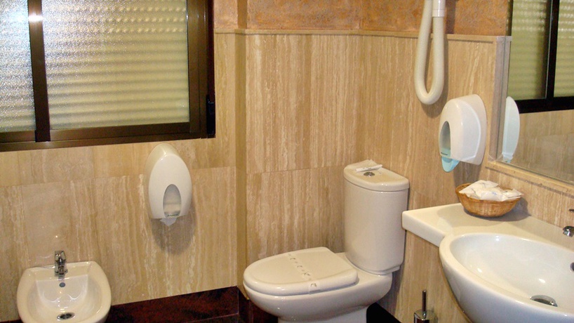 Imagen de la habitación del Hotel Alfonso Viii, Cuenca. Foto 9