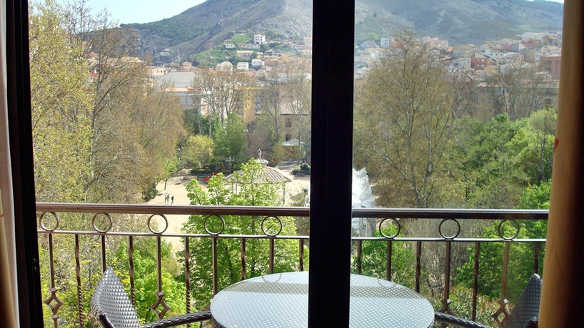 Imagen de la habitación del Hotel Alfonso Viii, Cuenca. Foto 11