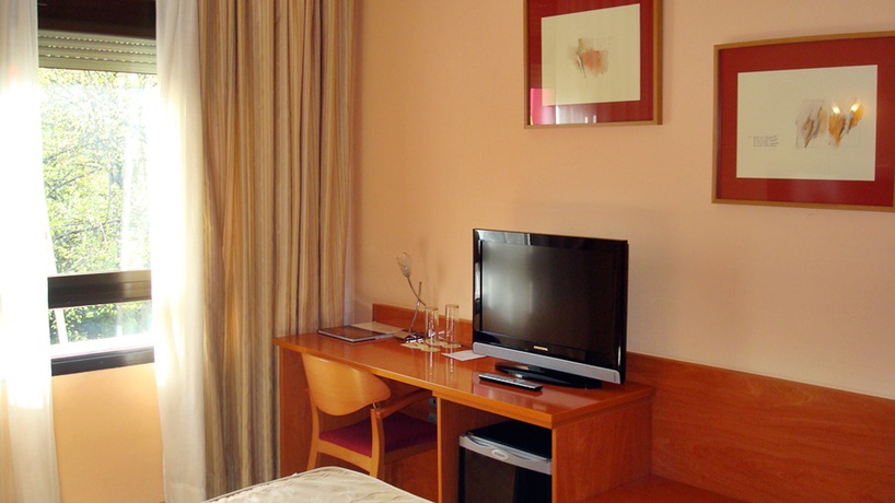 Imagen de la habitación del Hotel Alfonso Viii, Cuenca. Foto 12