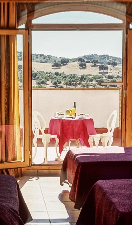 Imagen de la habitación del Hotel Alfonso Viii, Santa Elena. Foto 12