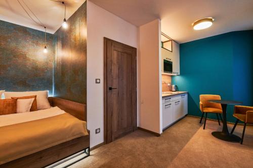 Imagen de la habitación del Hotel Alfr&eacute;d a Herm&iacute;na. Foto 16