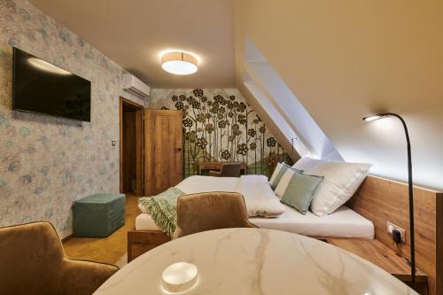 Imagen de la habitación del Hotel Alfr&eacute;d a Herm&iacute;na. Foto 19
