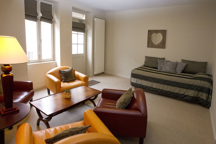 Imagen de la habitación del Hotel Alfred Beaune La Madeleine. Foto 8