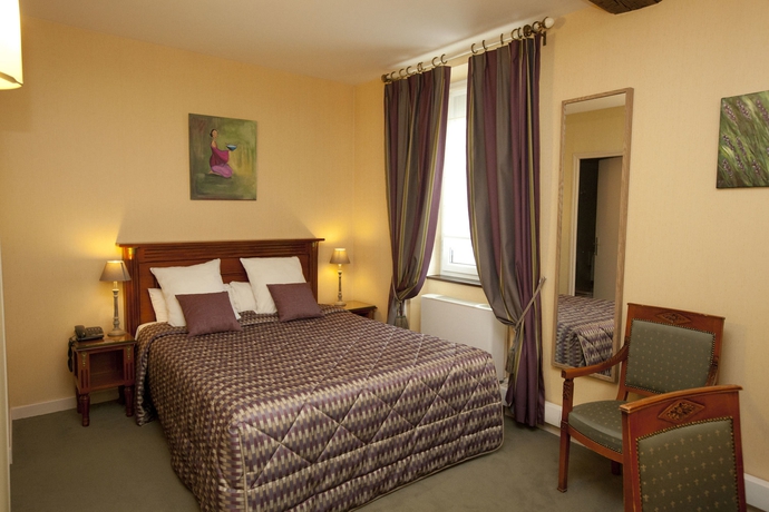 Imagen de la habitación del Hotel Alfred Beaune La Madeleine. Foto 11