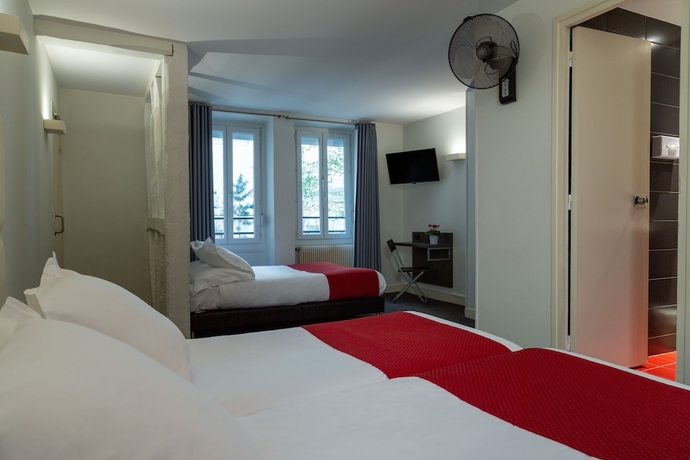 Imagen de la habitación del Hotel Alfred Hotels Paris Lecourbe. Foto 14