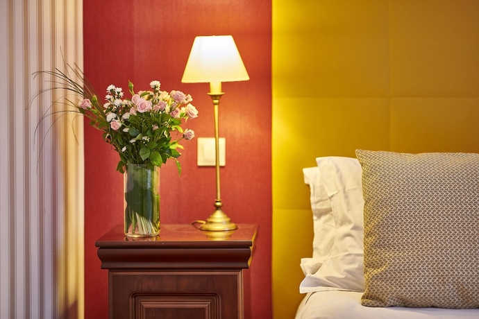 Imagen de la habitación del Hotel Alfred Hotels Port-Vieux. Foto 15