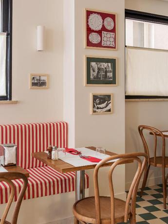 Imagen del bar/restaurante del Hotel Alfred Monaco. Foto 3