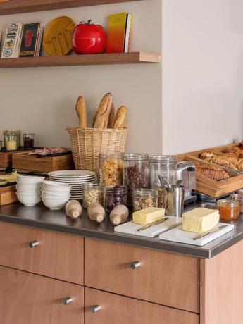 Imagen del bar/restaurante del Hotel Alfred Monaco. Foto 4