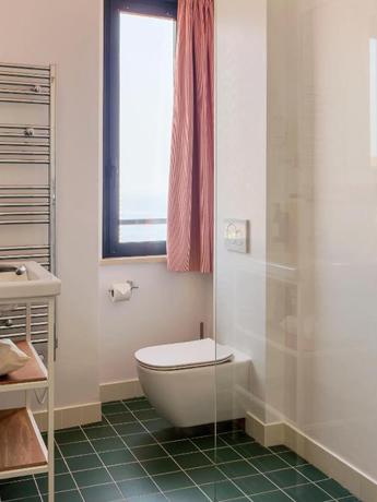 Imagen de la habitación del Hotel Alfred Monaco. Foto 12