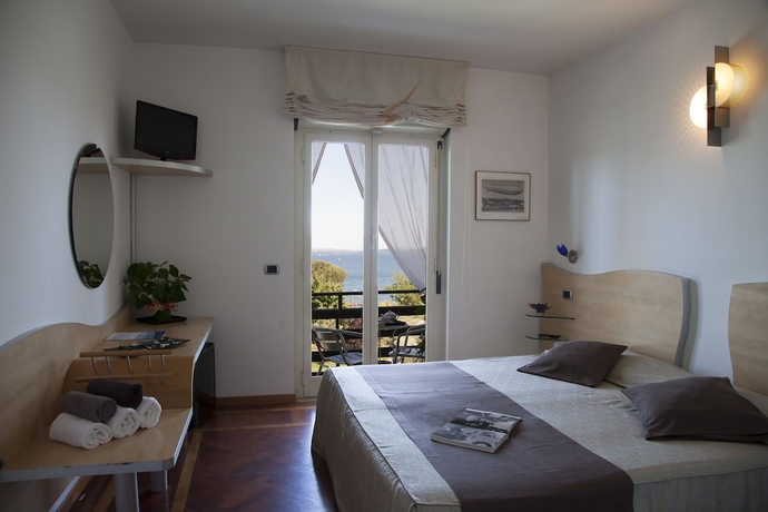 Imagen de la habitación del Hotel Alfredo. Foto 5