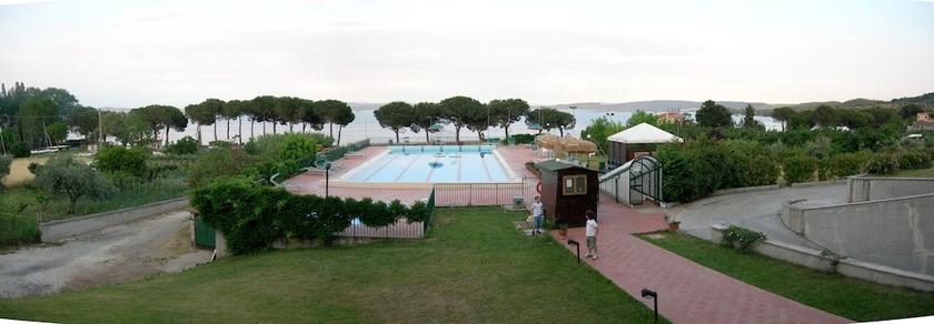 Imagen de la piscina del Hotel Alfredo. Foto 15