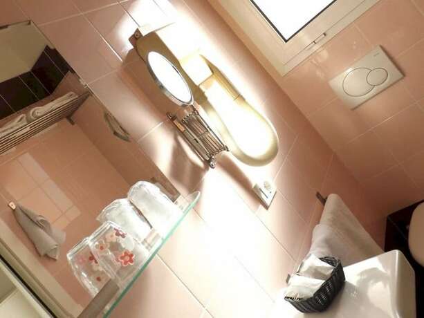 Imagen de la habitación del Hotel Alga, Bellaria-Igea Marina. Foto 16